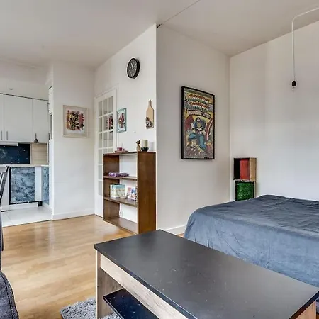 Magnifique Avec Terrasse Calme Et Cosy - Court - 6mc Appartamento *